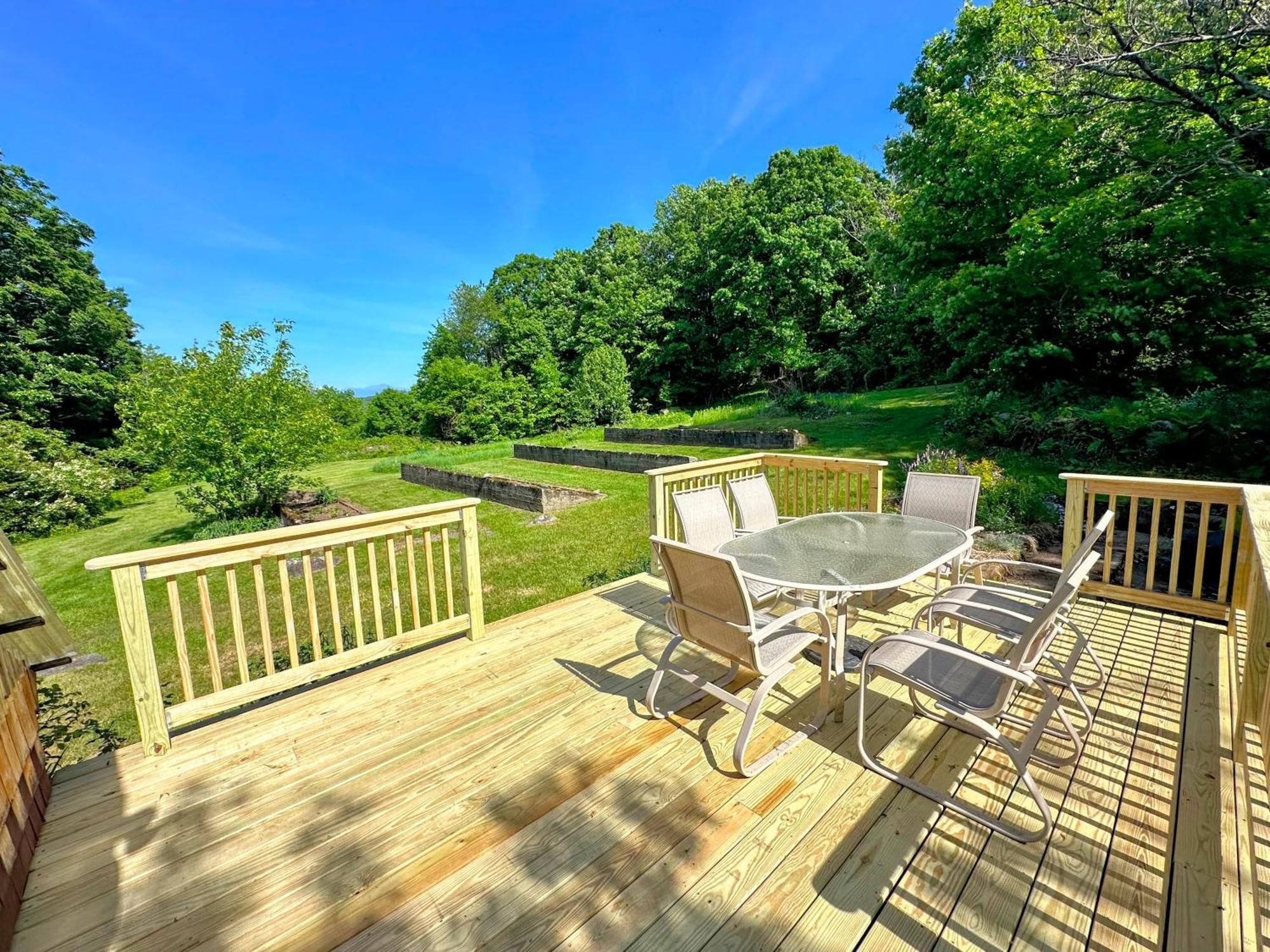 Experience The Rocks Estate Like Never Before With A Stay At The Gardeners Cottage! Bethlehem Exterior photo