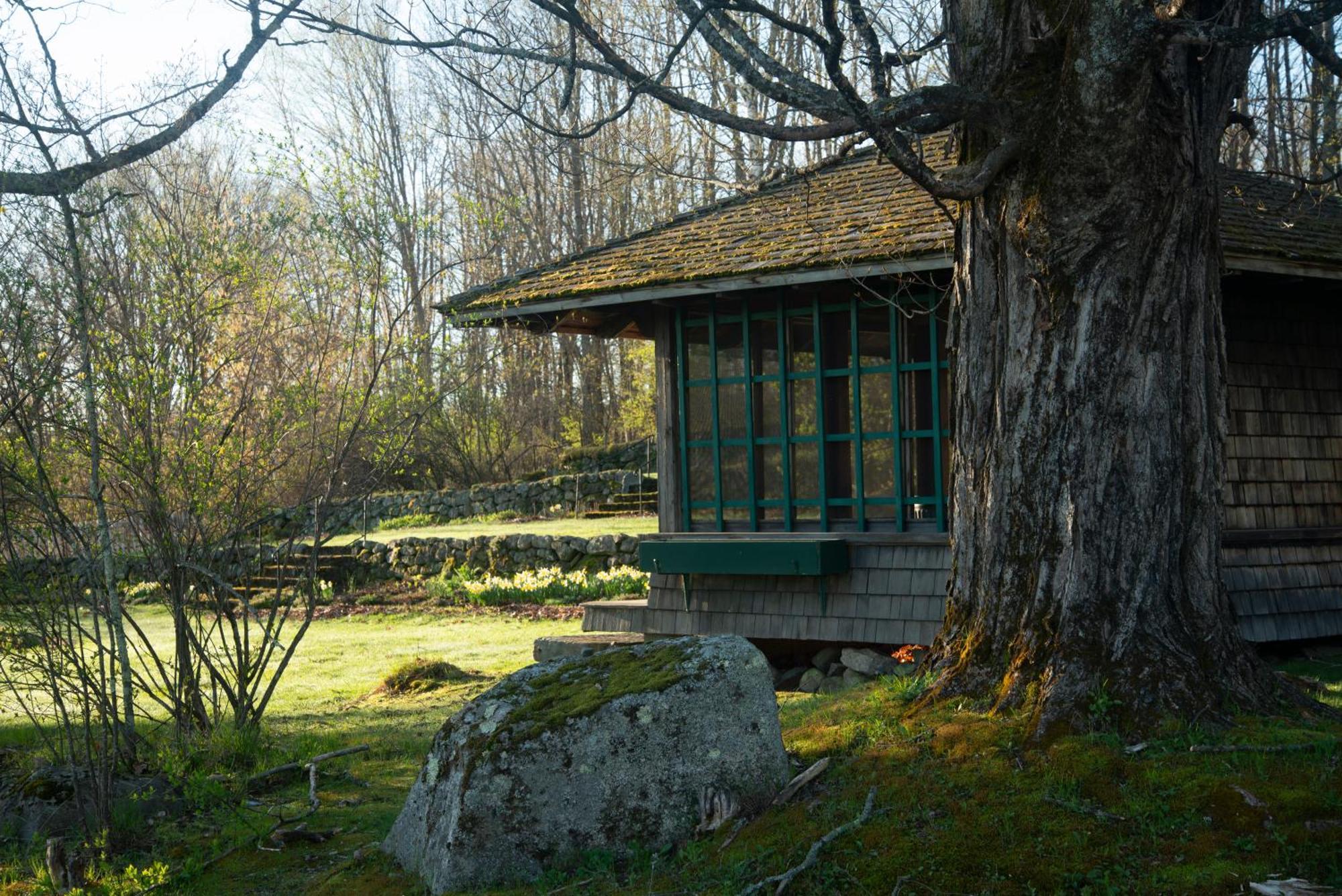 Experience The Rocks Estate Like Never Before With A Stay At The Gardeners Cottage! Bethlehem Exterior photo
